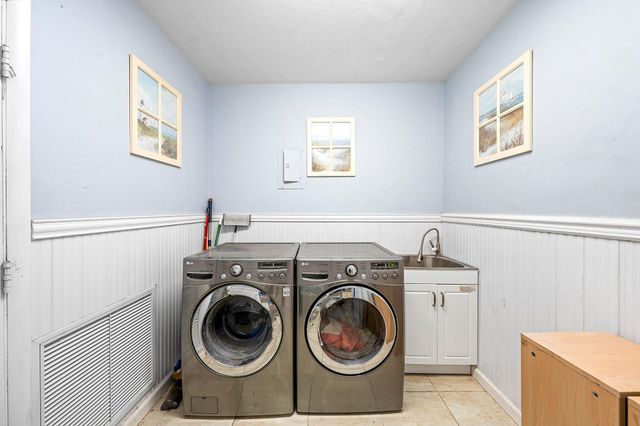 5340 NE 17th Ave, Fort Lauderdale, FL 33334