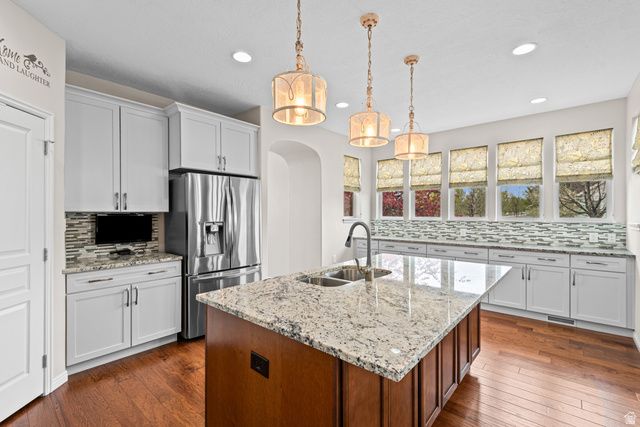 4956 W BLACK TWIG DR, South Jordan, UT 84009