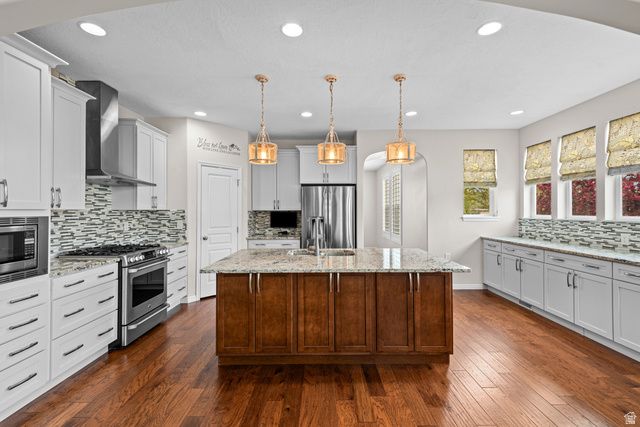 4956 W BLACK TWIG DR, South Jordan, UT 84009