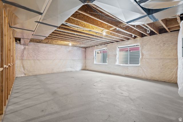 4956 W BLACK TWIG DR, South Jordan, UT 84009