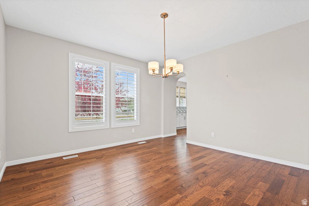 Image 17 of property listing at 4956 W BLACK TWIG DR. DR, South Jordan, UT 84009