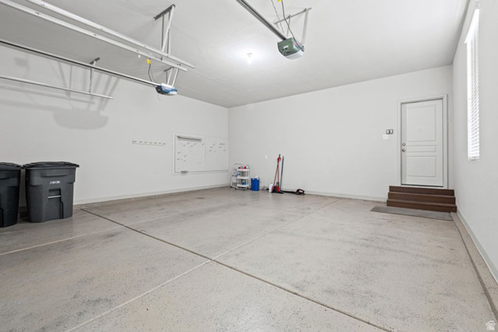 Image 49 of property listing at 4956 W BLACK TWIG DR. DR, South Jordan, UT 84009