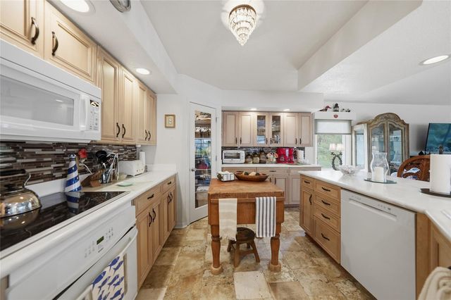 194 MARACAL WAY, Punta Gorda, FL 33983