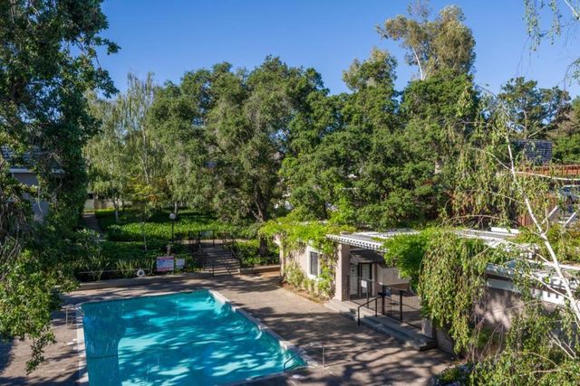 675 Sharon Park Drive 311, Menlo Park, CA 94025