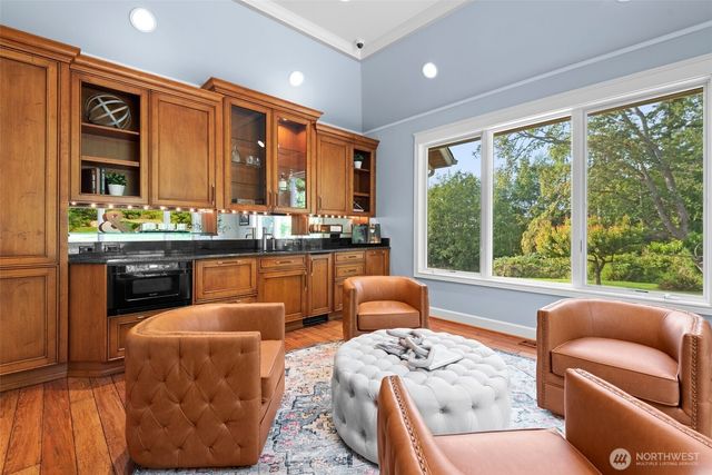 4486 East Harbor Road, Freeland, WA 98249