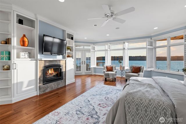 4486 East Harbor Road, Freeland, WA 98249