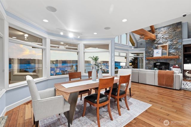 4486 East Harbor Road, Freeland, WA 98249