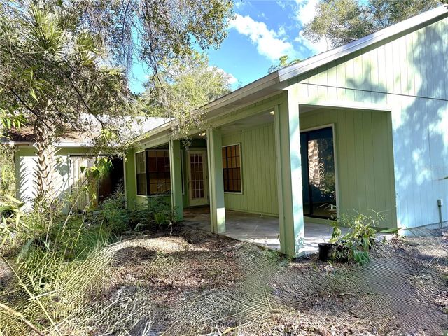 795 SCOOTER POINT, Geneva, FL 32732