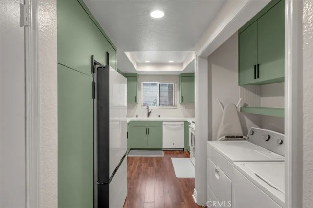 2101 E 21st, Signal Hill, CA 90755