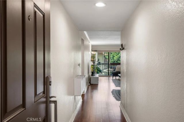 2101 E 21st, Signal Hill, CA 90755