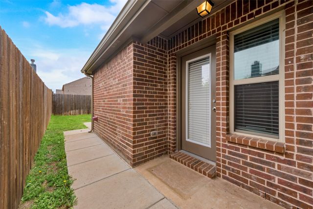 9904 BEAVER DAM Lane, Mckinney, TX 75071
