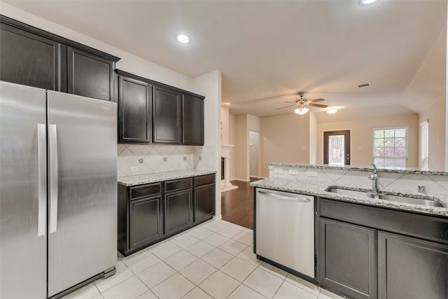 9904 BEAVER DAM Lane, Mckinney, TX 75071