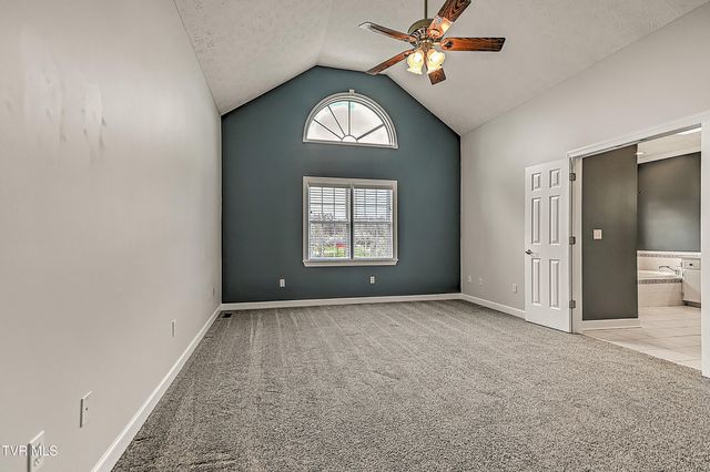 24573 Watauga Road, Abingdon, VA 24211