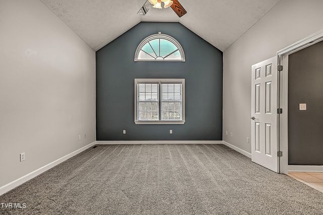 24573 Watauga Road, Abingdon, VA 24211