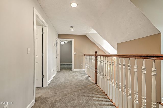 24573 Watauga Road, Abingdon, VA 24211