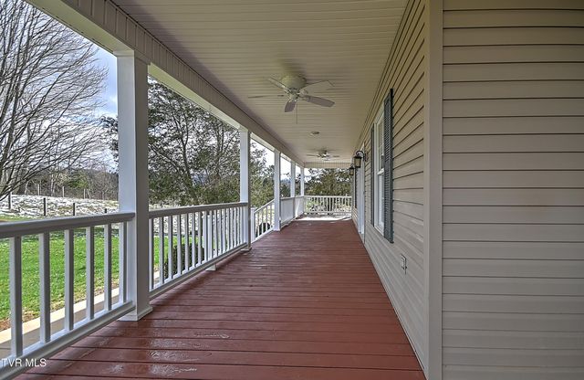 24573 Watauga Road, Abingdon, VA 24211