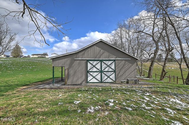 24573 Watauga Road, Abingdon, VA 24211