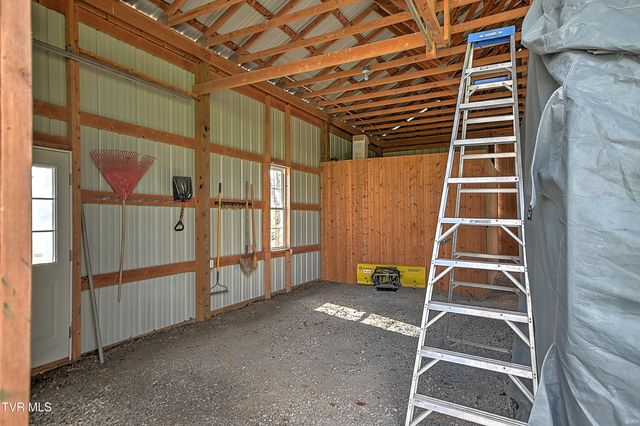 24573 Watauga Road, Abingdon, VA 24211