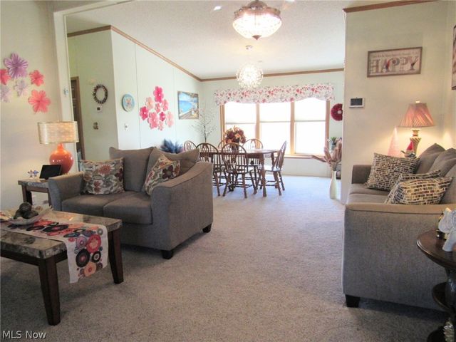 78 Periwinkle Drive, Olmsted Twp, OH 44138