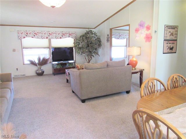 78 Periwinkle Drive, Olmsted Twp, OH 44138