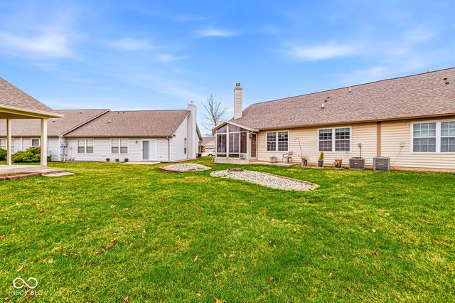 1274 Arlington Drive, Greenfield, IN 46140