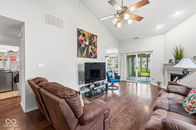 1274 Arlington Drive, Greenfield, IN 46140