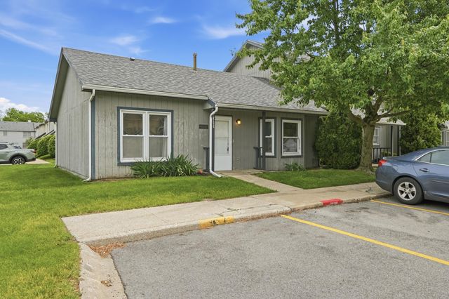 6089 Maryland Street, Merrillville, IN 46410