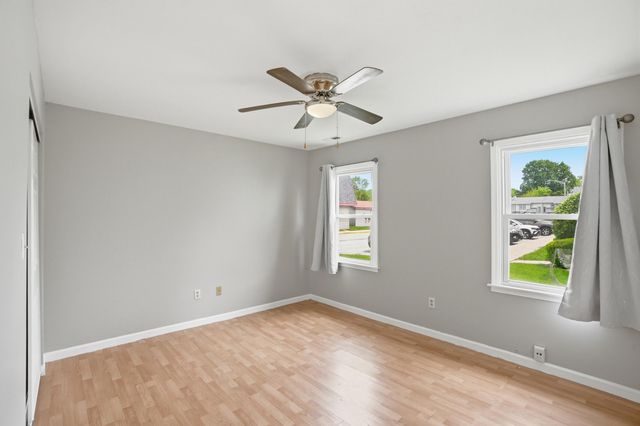 6089 Maryland Street, Merrillville, IN 46410