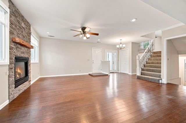 13409 Jonquil Street NW, Andover, MN 55304