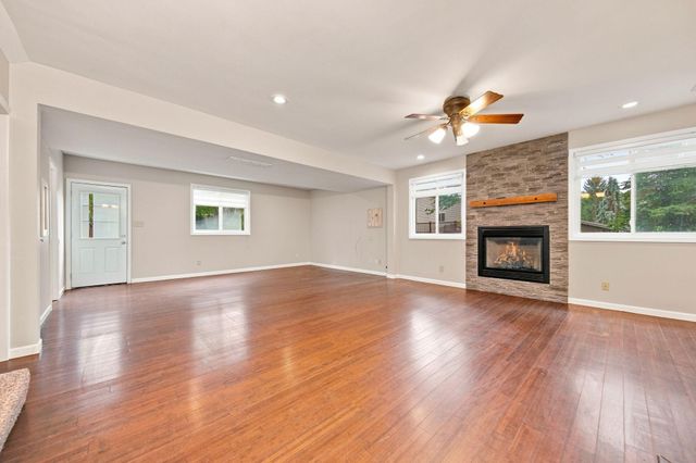 13409 Jonquil Street NW, Andover, MN 55304