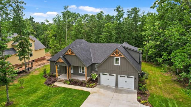 2796 Mowbray Pike, Soddy Daisy, TN 37379