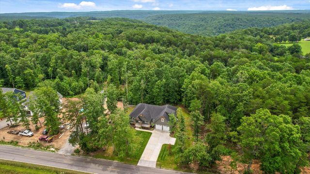 2796 Mowbray Pike, Soddy Daisy, TN 37379