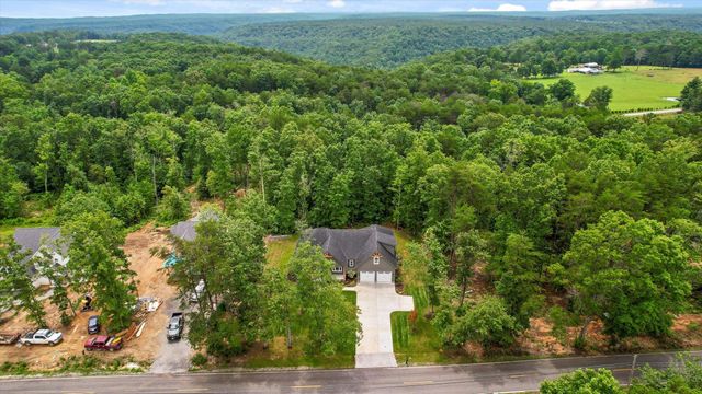 2796 Mowbray Pike, Soddy Daisy, TN 37379
