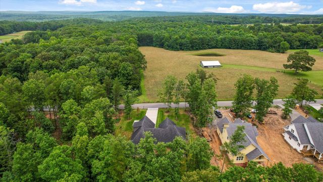 2796 Mowbray Pike, Soddy Daisy, TN 37379