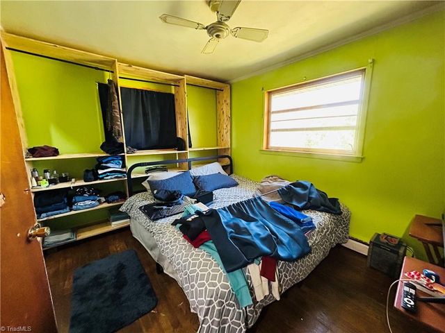 925 S Franklin Road, Mount Airy, NC 27030