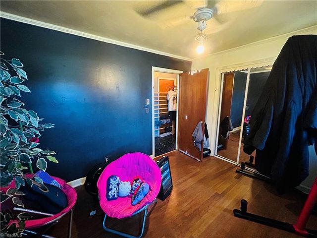 925 S Franklin Road, Mount Airy, NC 27030