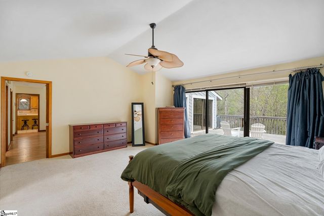 1493 Iroquois Drive, Seneca, SC 29672