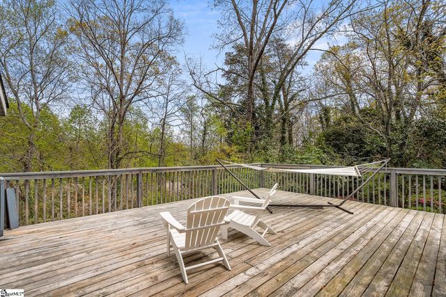1493 Iroquois Drive, Seneca, SC 29672