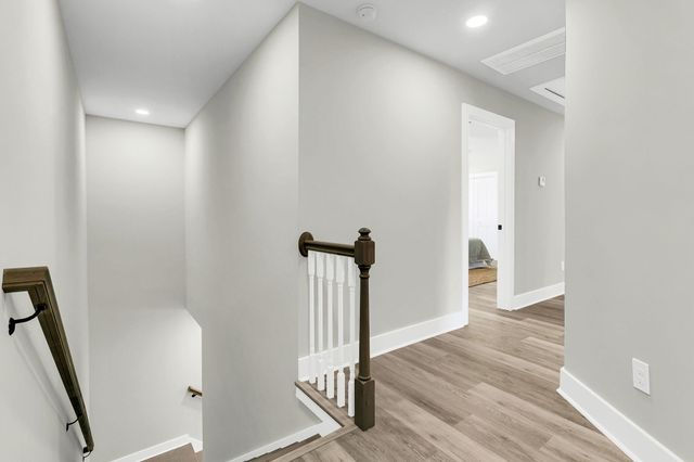 5889 N Rhett Avenue, Hanahan, SC 29410