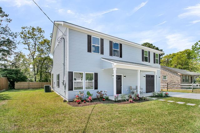 5889 N Rhett Avenue, Hanahan, SC 29410