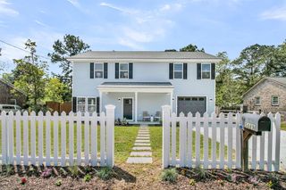 5889 N Rhett Avenue, Hanahan, SC 29410