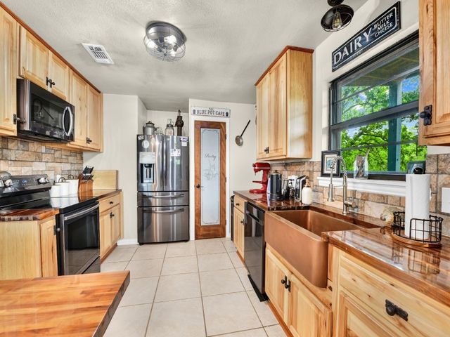 766 Deer Trail, Gordon, TX 76453