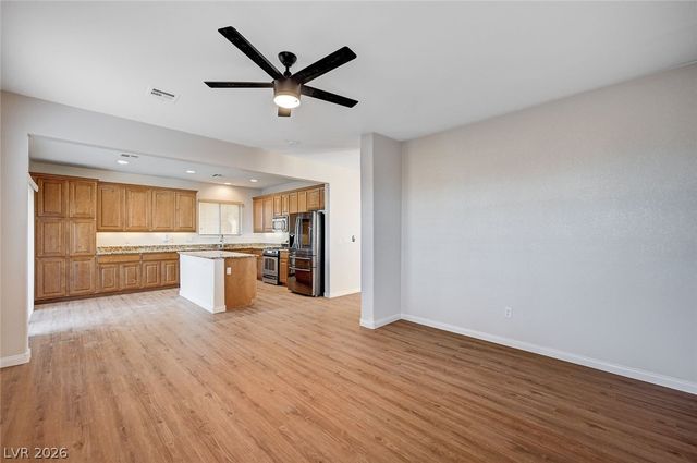 8186 Lone Boulder Street, Las Vegas, NV 89113