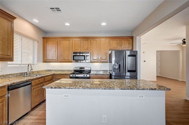 8186 Lone Boulder Street, Las Vegas, NV 89113