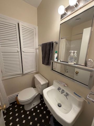 11 S Russell St. 3, Boston, MA 02114