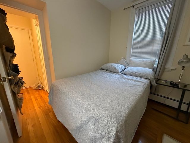 11 S Russell St. 3, Boston, MA 02114