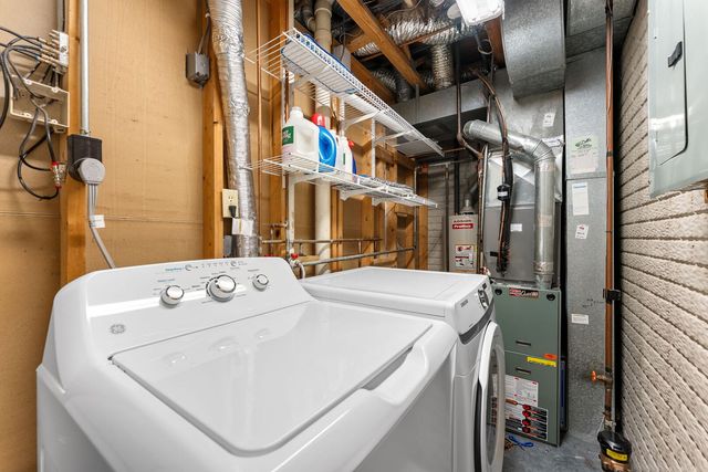 2809 12th Avenue 202, Rock Island, IL 61201