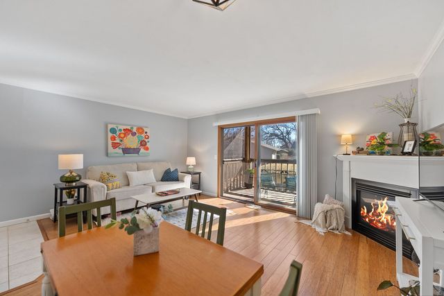 2809 12th Avenue 202, Rock Island, IL 61201