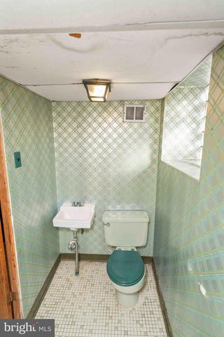 1130 FANSHAWE ST, Philadelphia, PA 19111