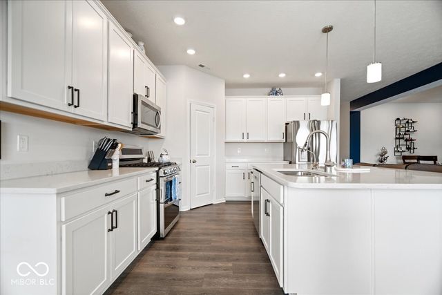 271 Dyson Drive, Whiteland, IN 46184
